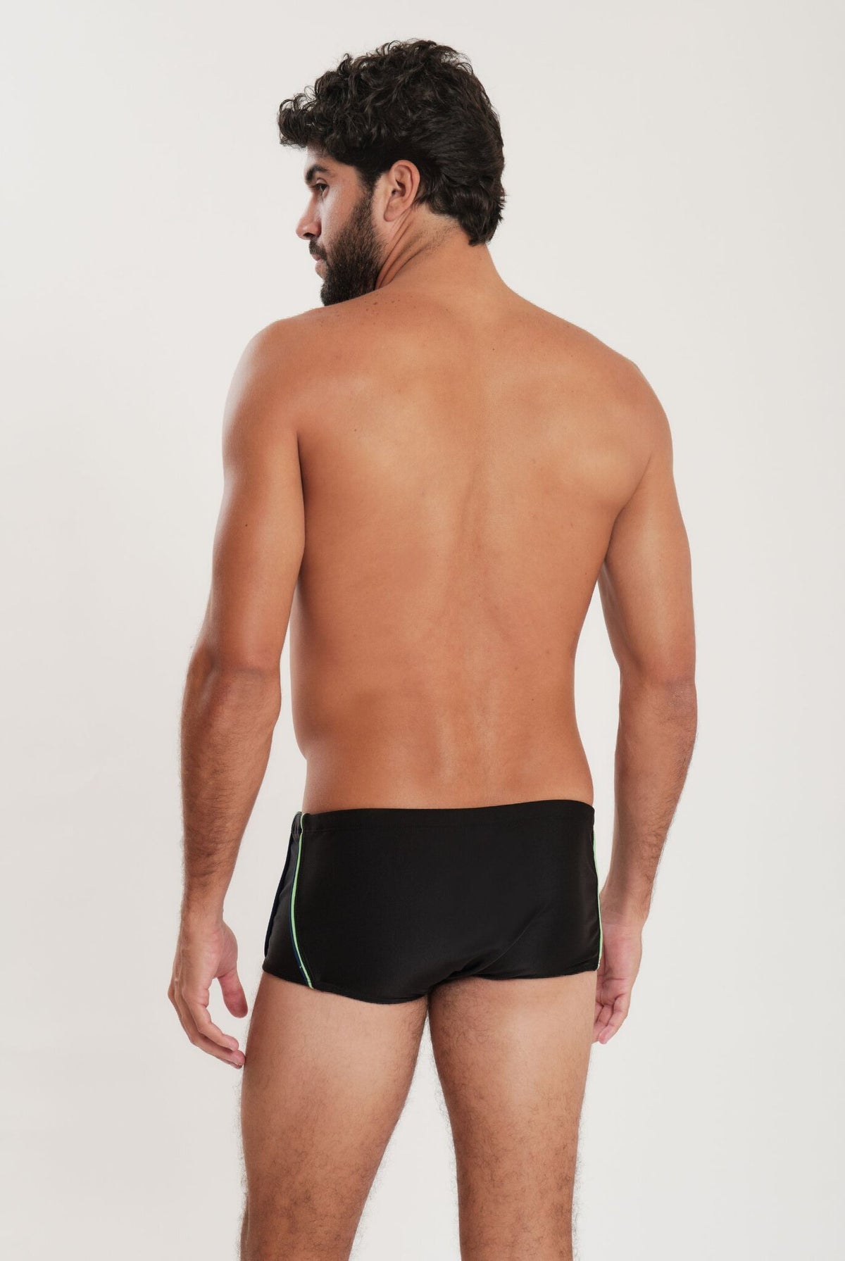 Model Back: Blueman Swim Trunks Sunga Army Malfitana Liso Preto