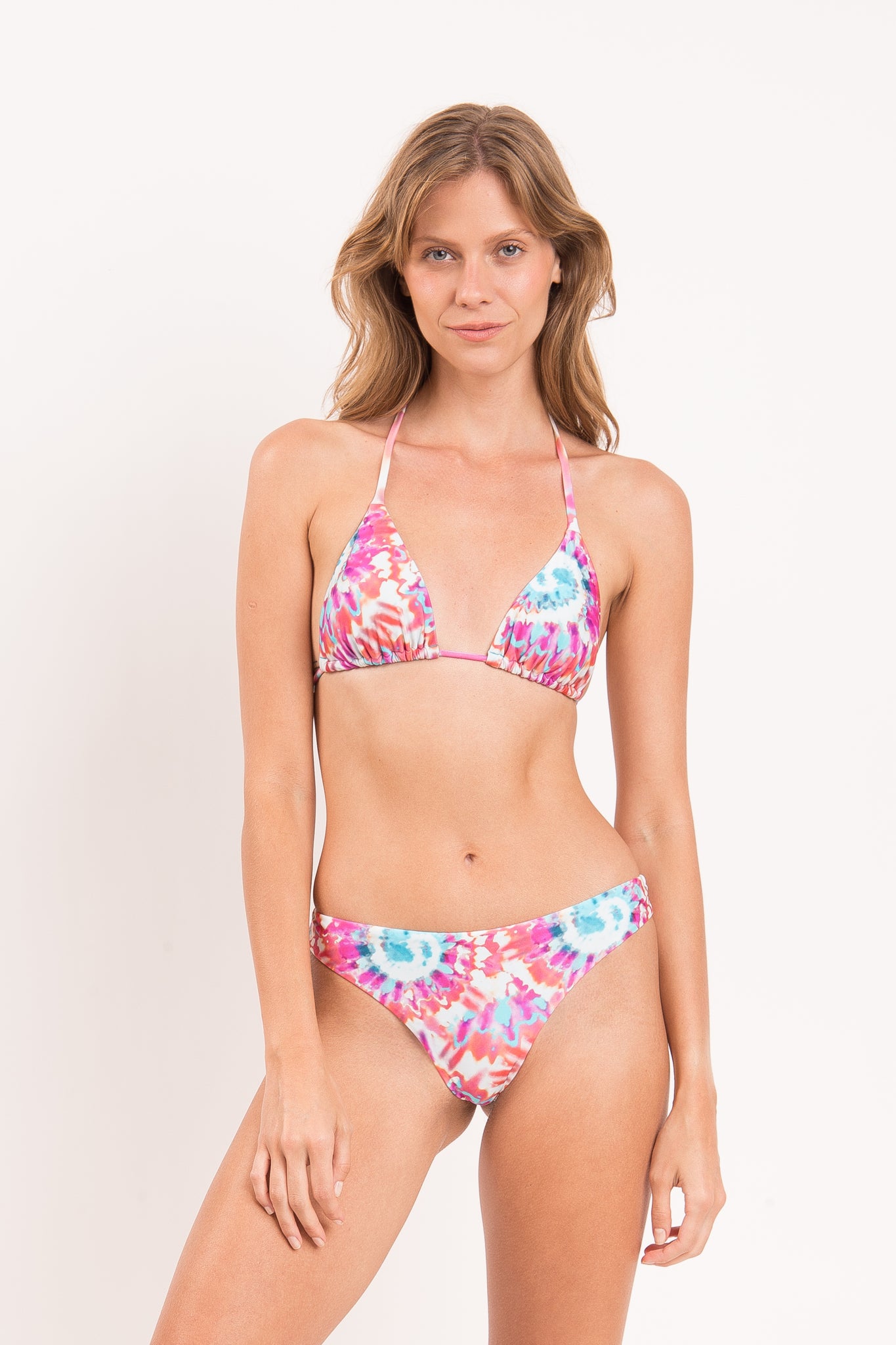 Model Front: Rio De Sol Top Top Splash Tri-Inv
