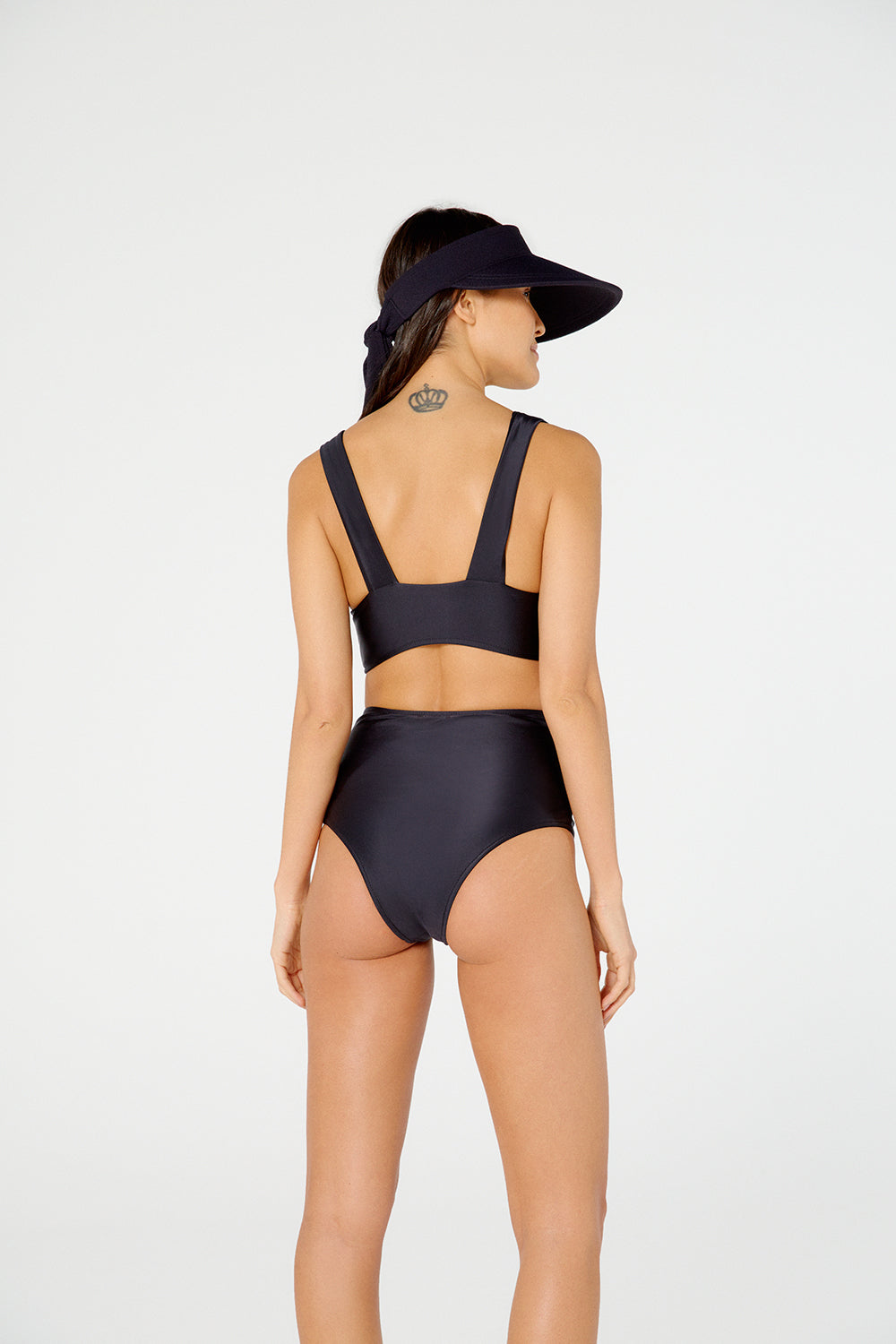 Model Back: Blueman Top Top Hot Essencial Preto