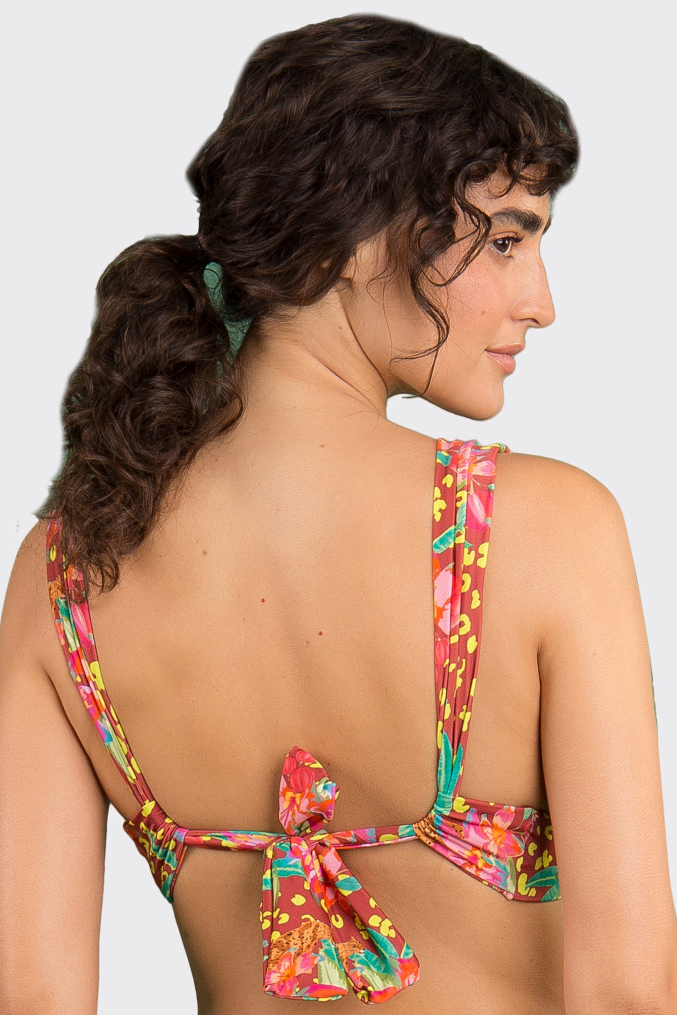 Image 07: Rio De Sol Top Top Tropics Halter-Marina