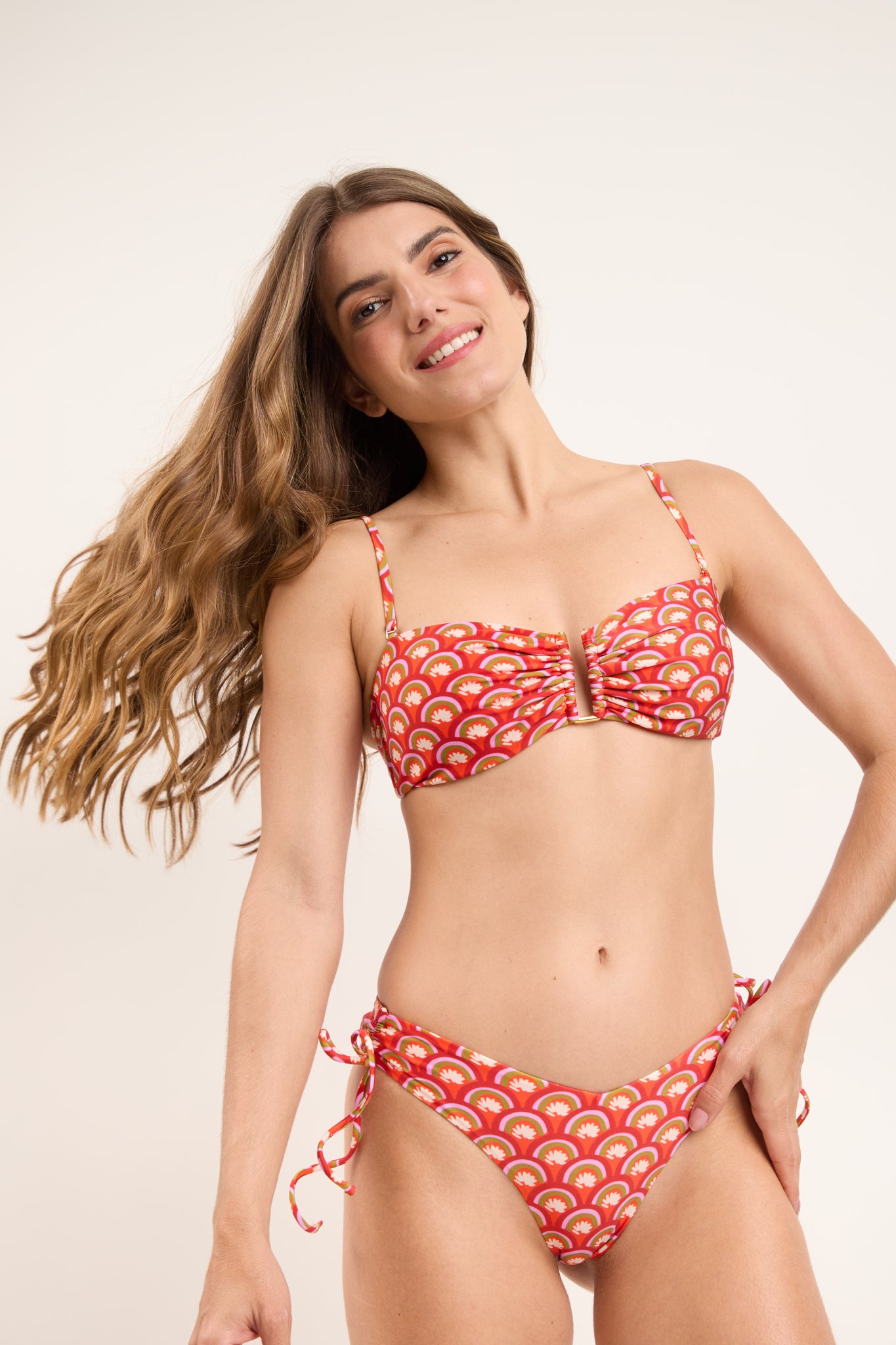 Image 06: Rio De Sol Set Set Floral-Scales Sara Lola