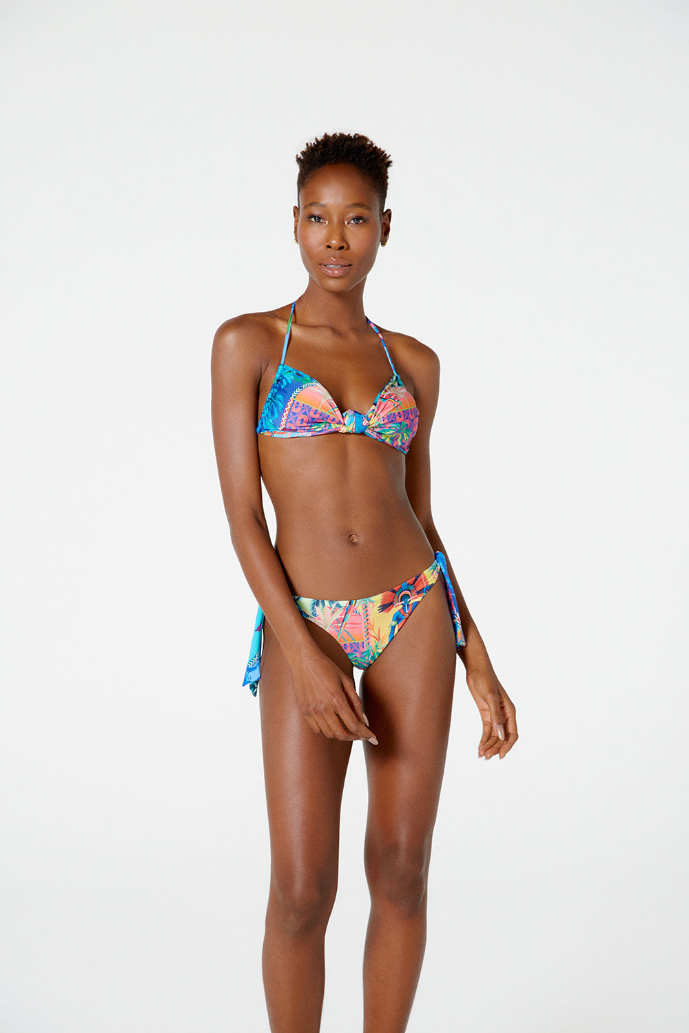 Model Front: Blueman Bottom Bottom Arpoador Indio