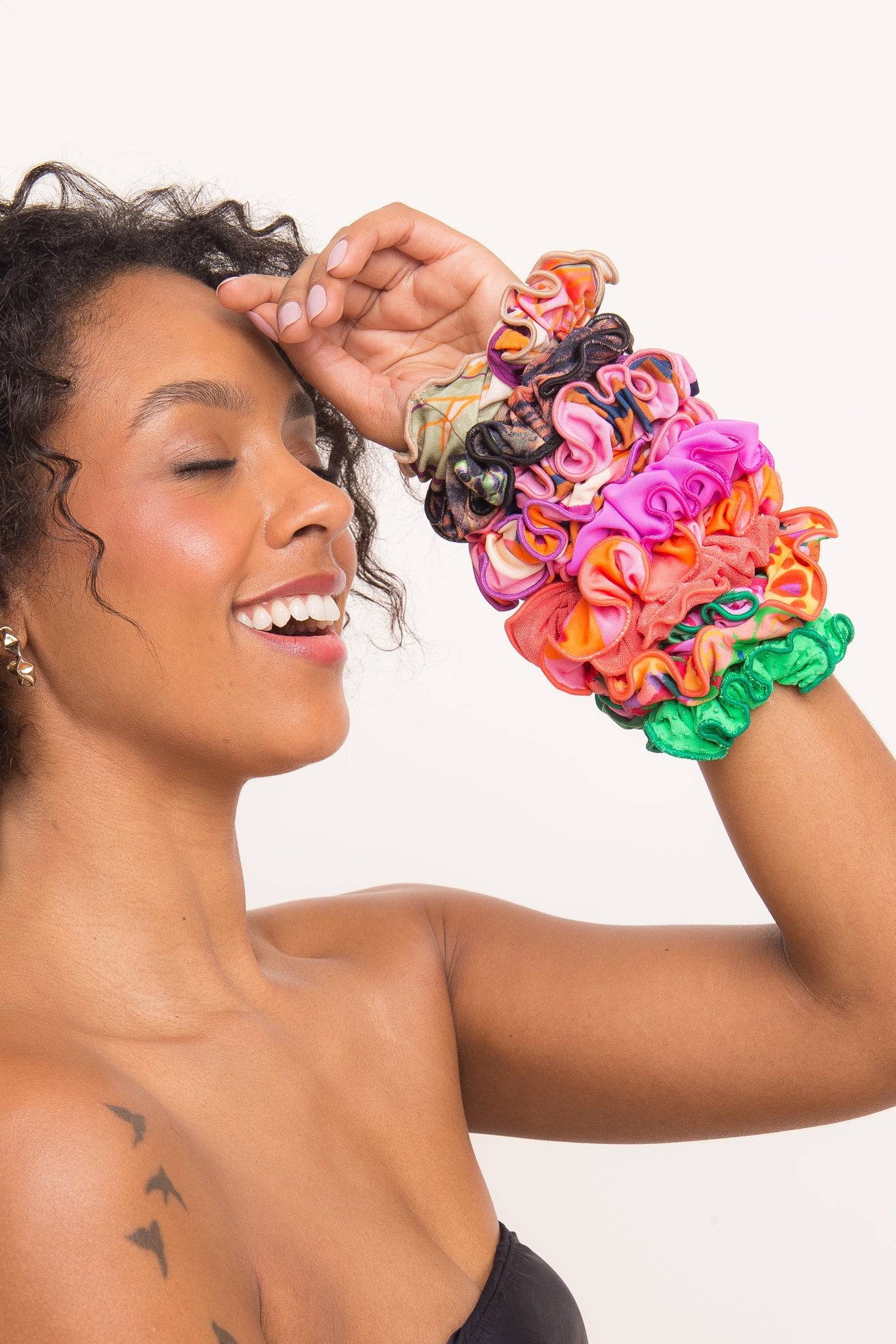 Image 06: Rio De Sol Hair Accessory Dots-Energy Scrunchie