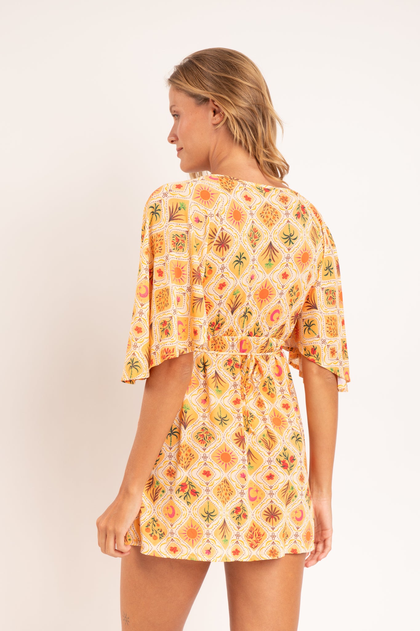 Model Back: Rio De Sol Mini Dress Mosaico Mini Dress