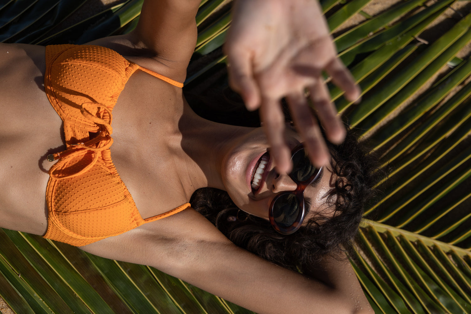 Image 06: Rio De Sol Top Top Dots-Mango Balconet-Tie