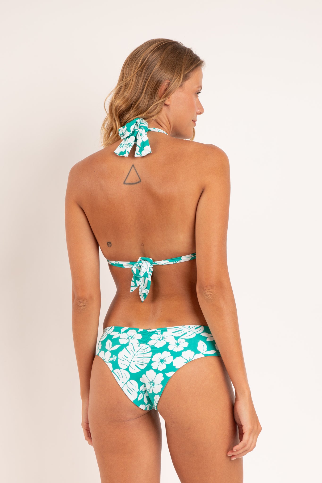 Model Back: Rio De Sol Top Top Pua-Valley Mel