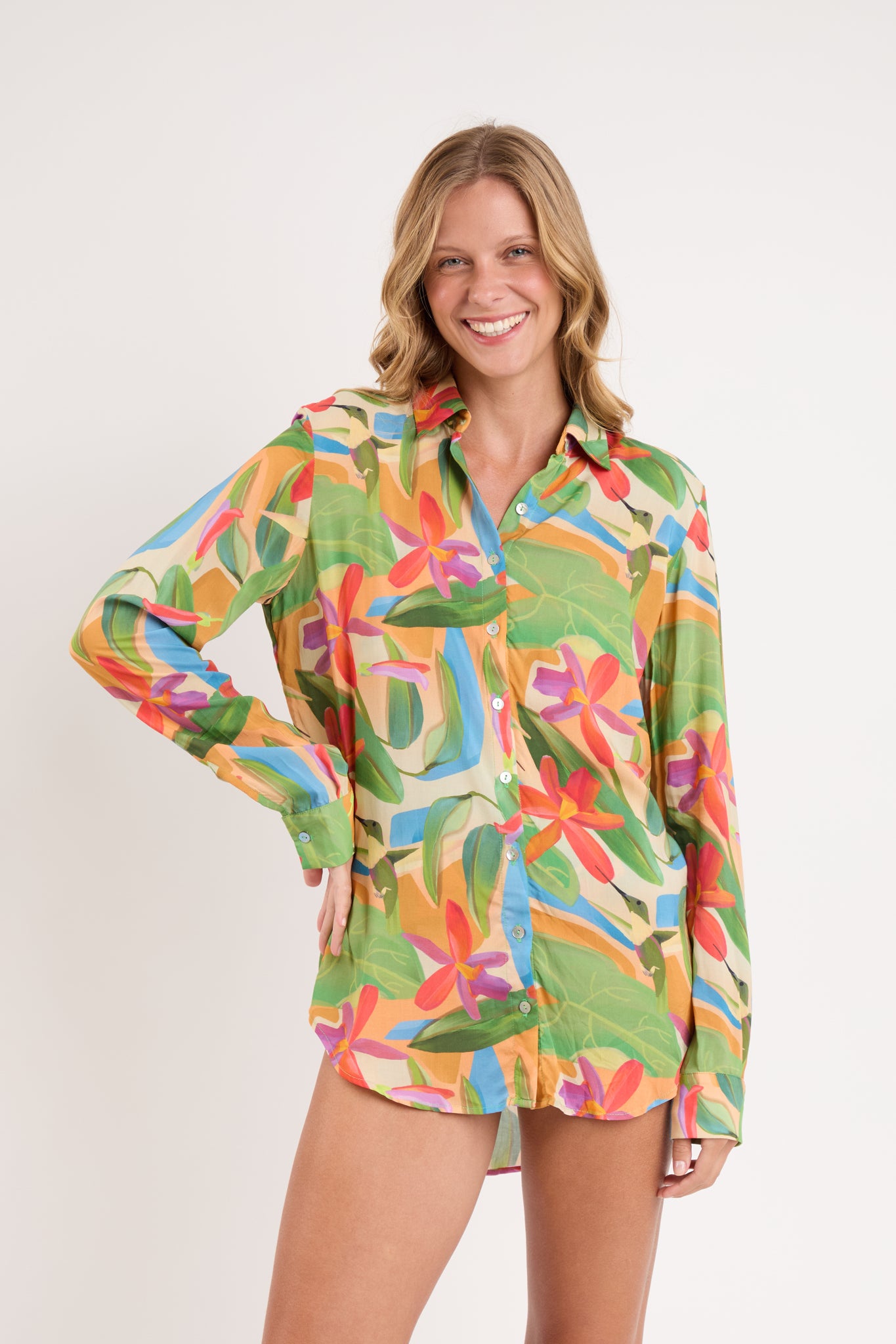 Model Front: Rio De Sol Shirtdress Tropical Shirt Greta