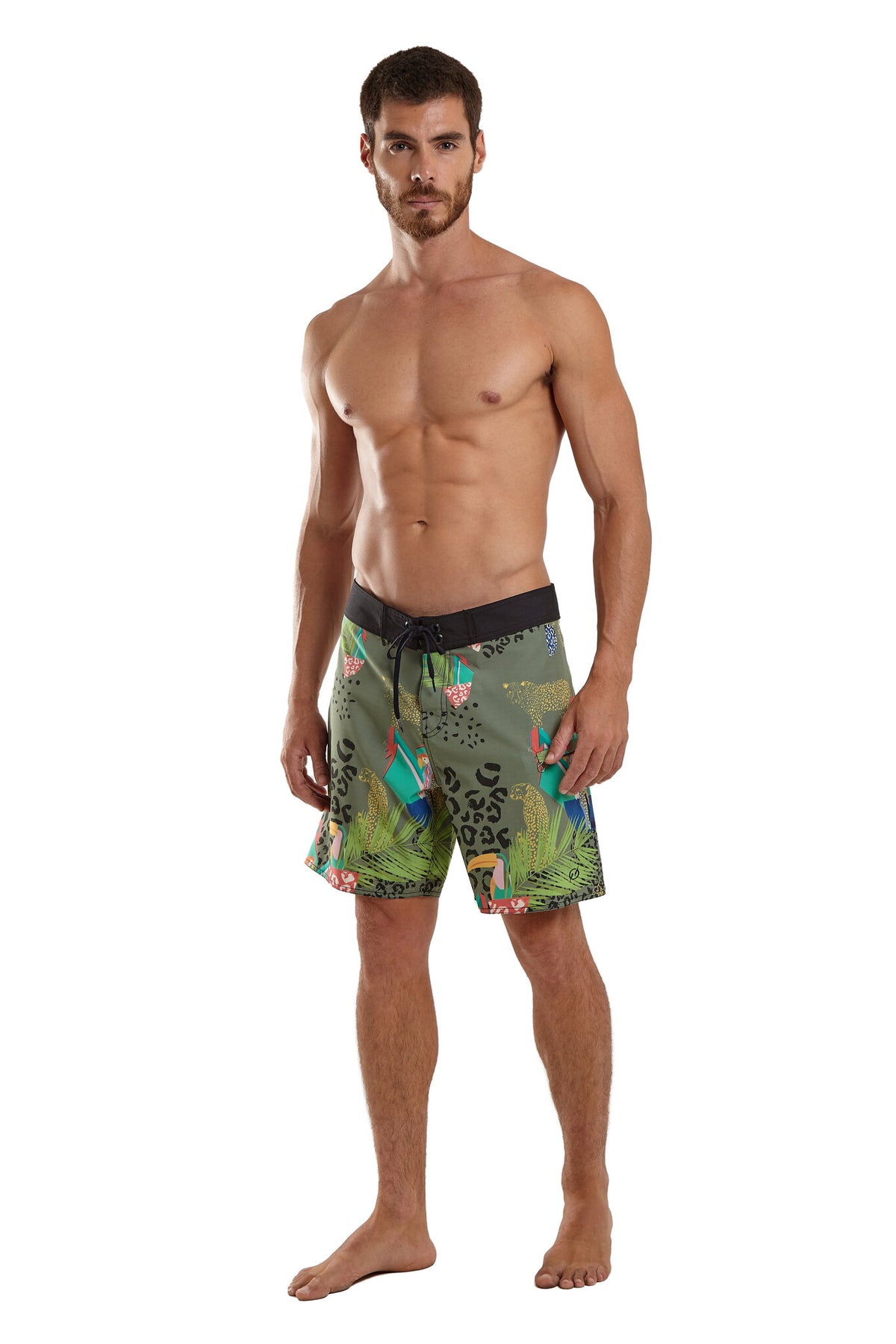 Model Front: Blueman Boardshorts Bermuda Midi Pkt Praia Florestinha Verde