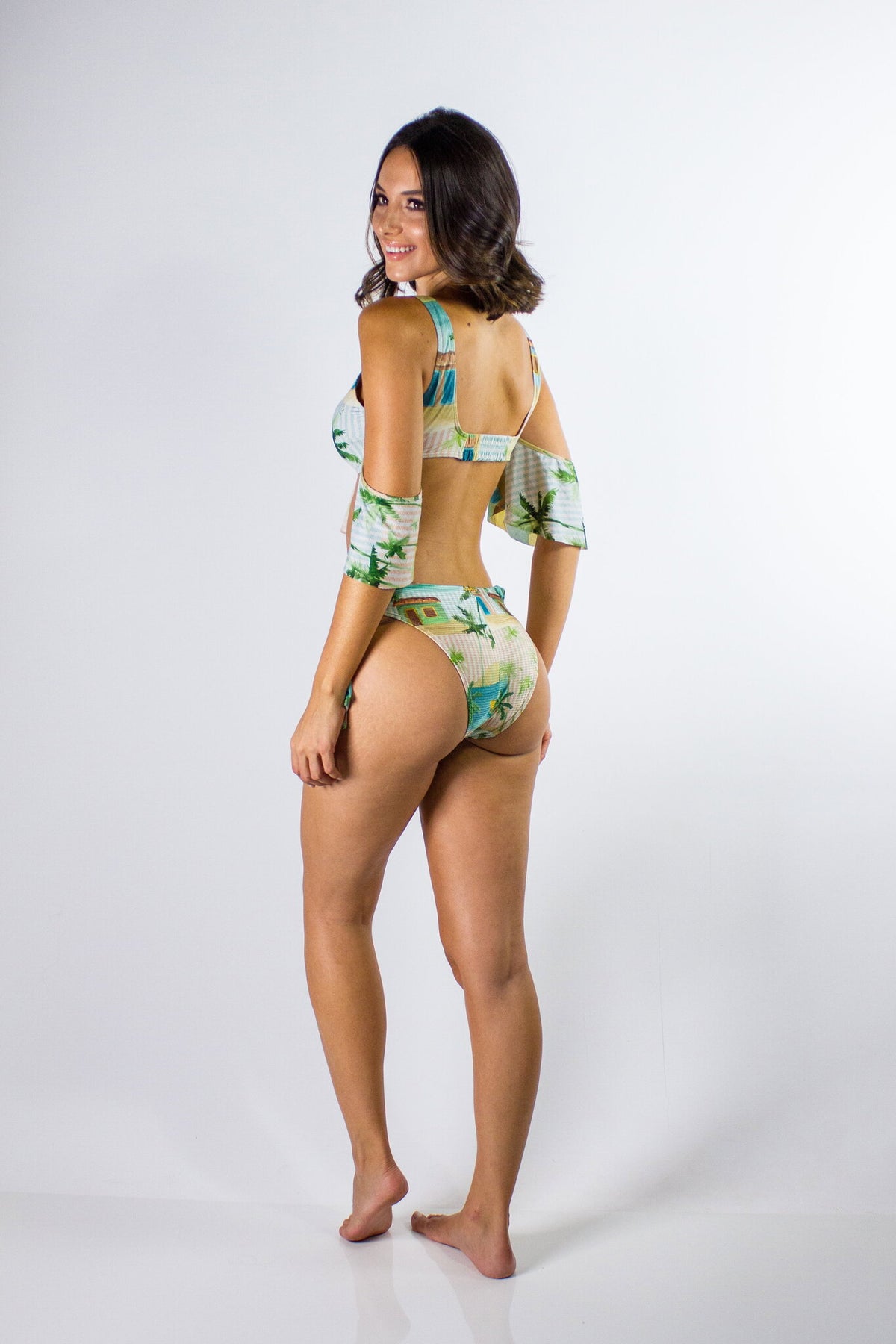 Model Back: Lua Morena Bikini Bottoms Bottom Manga Morada