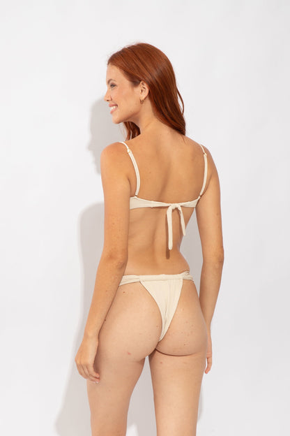 Model Back: Rio De Sol Bikini Tops Top Solar-Off Juliette