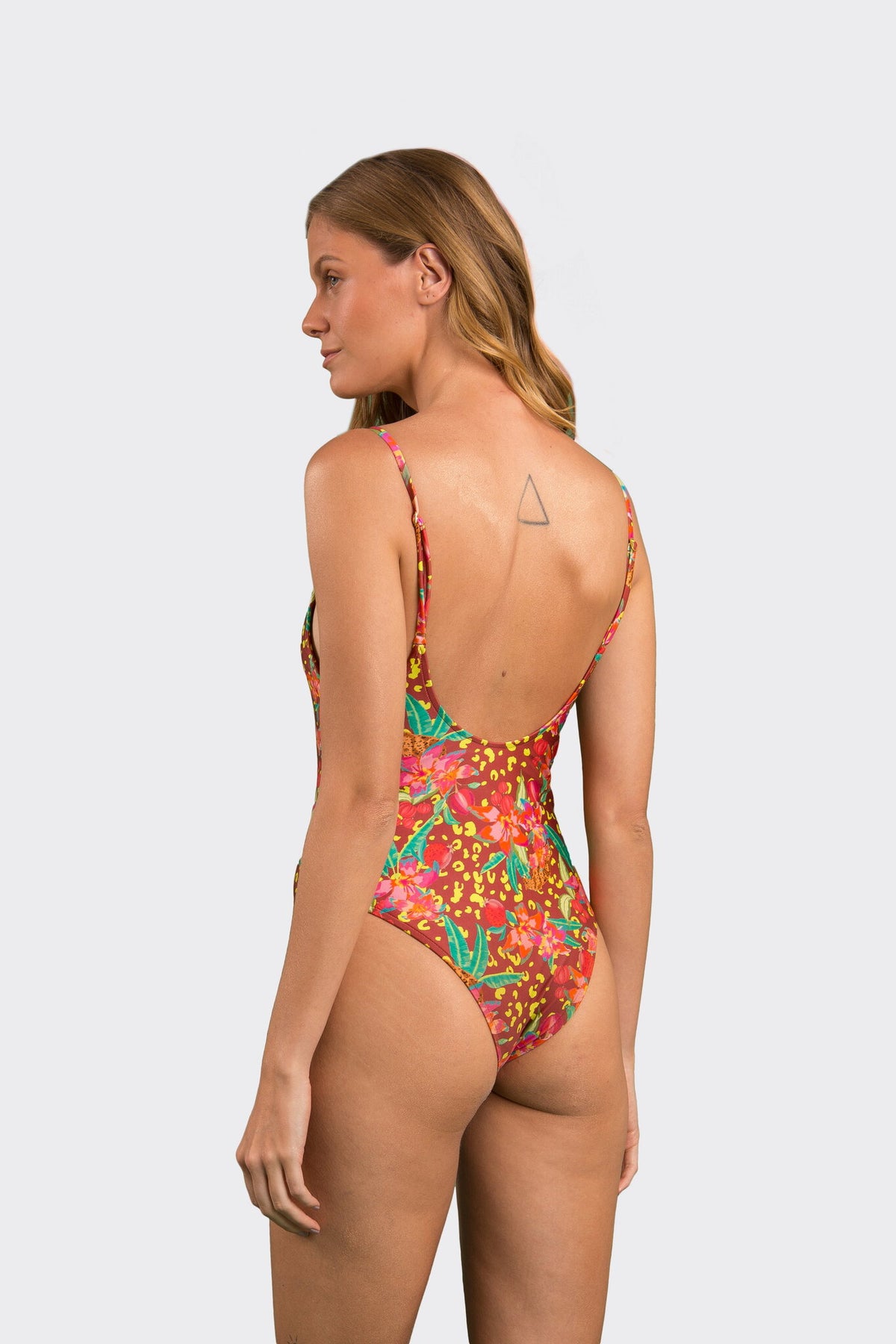 Model Back: Rio De Sol One Piece Swimsuits Tropics Hype