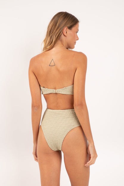 Model Back: Rio De Sol Bottom Bottom Brisa-Pistache Hotpants