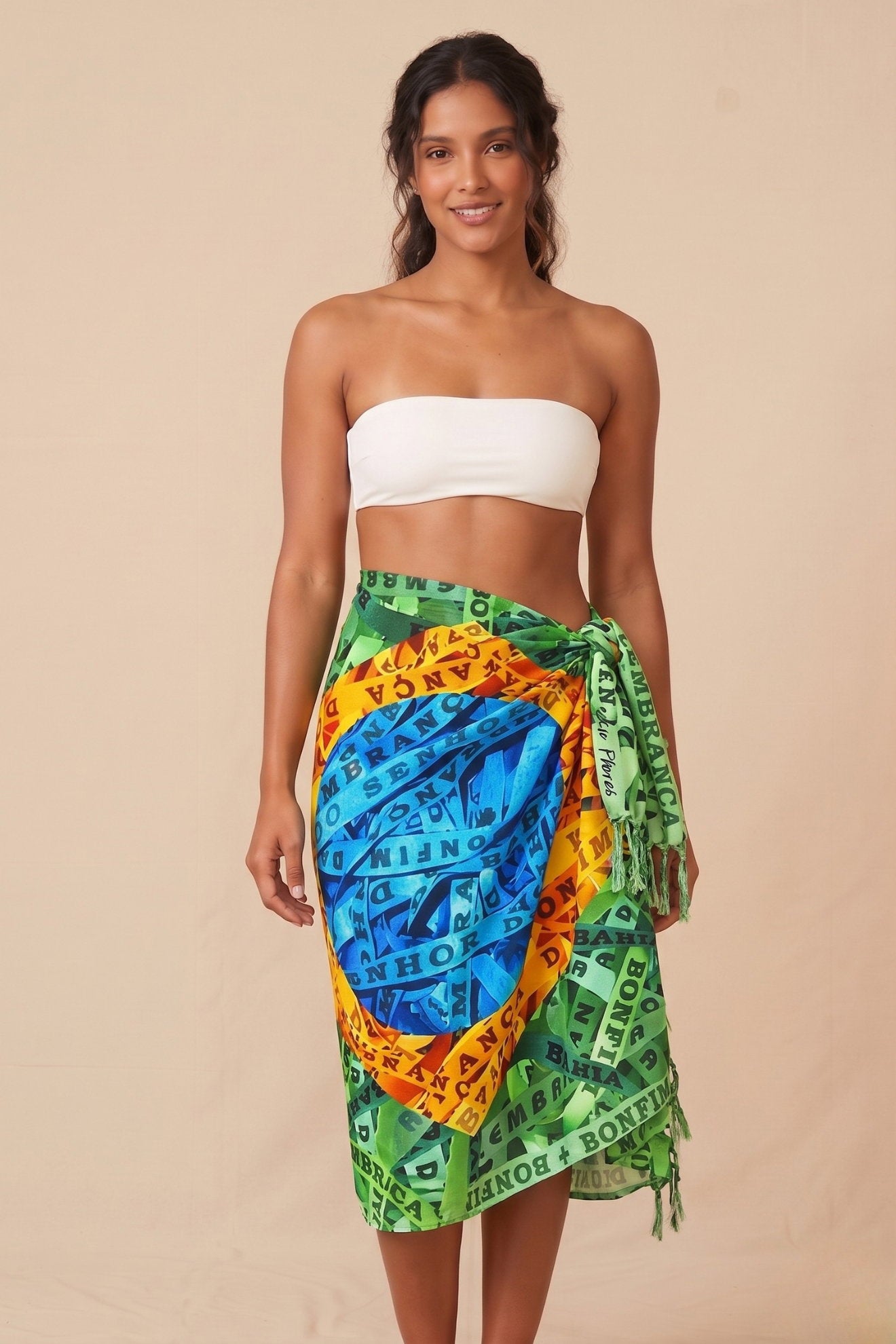Model Front: Bali Blue Pareo Canga Senhor Bandeira Brasil
