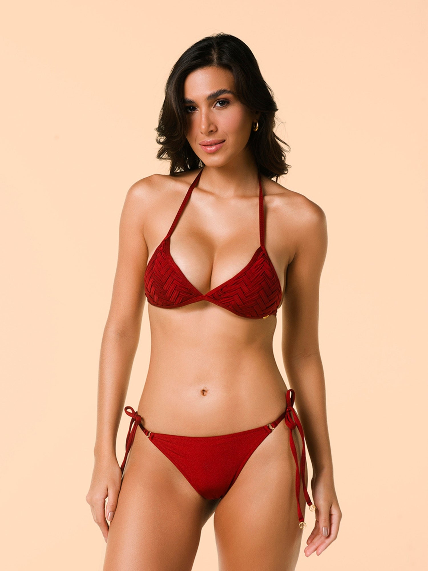 Model Front: Lua Morena Set Set Urucum Triangulo-Macrame Rolote