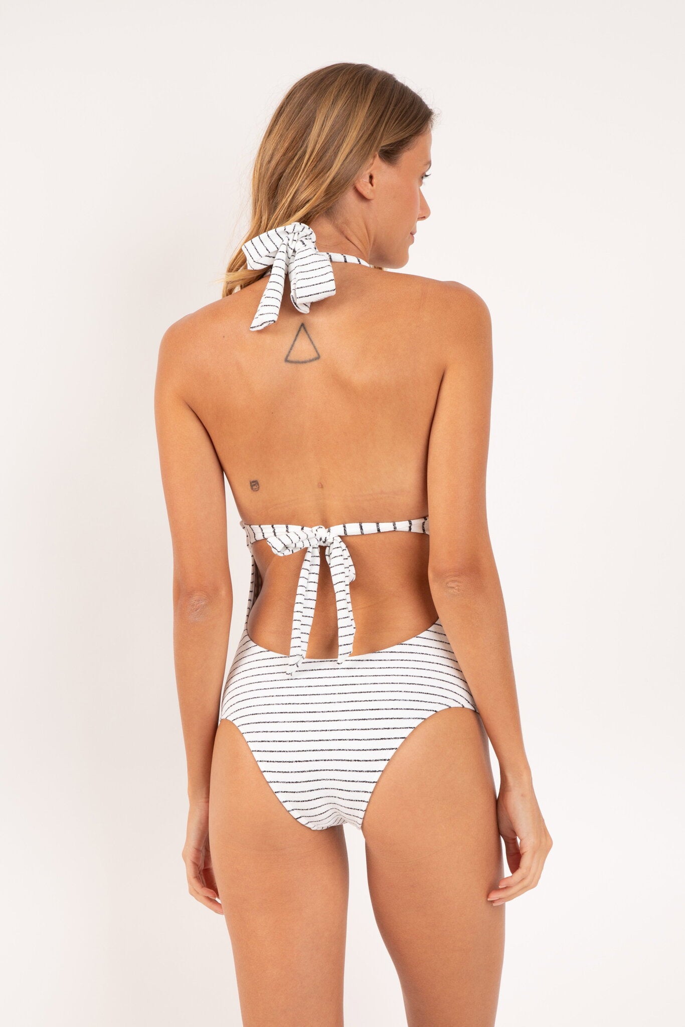 Model Back: Rio De Sol One-Piece Linea-White Mel-Op