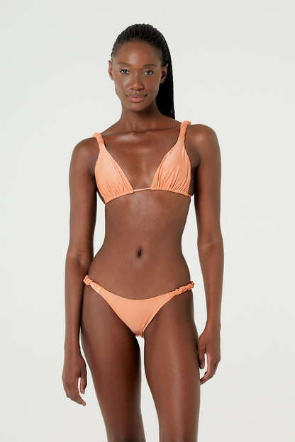 Model Front: Blueman Top Top Malibu Laranja