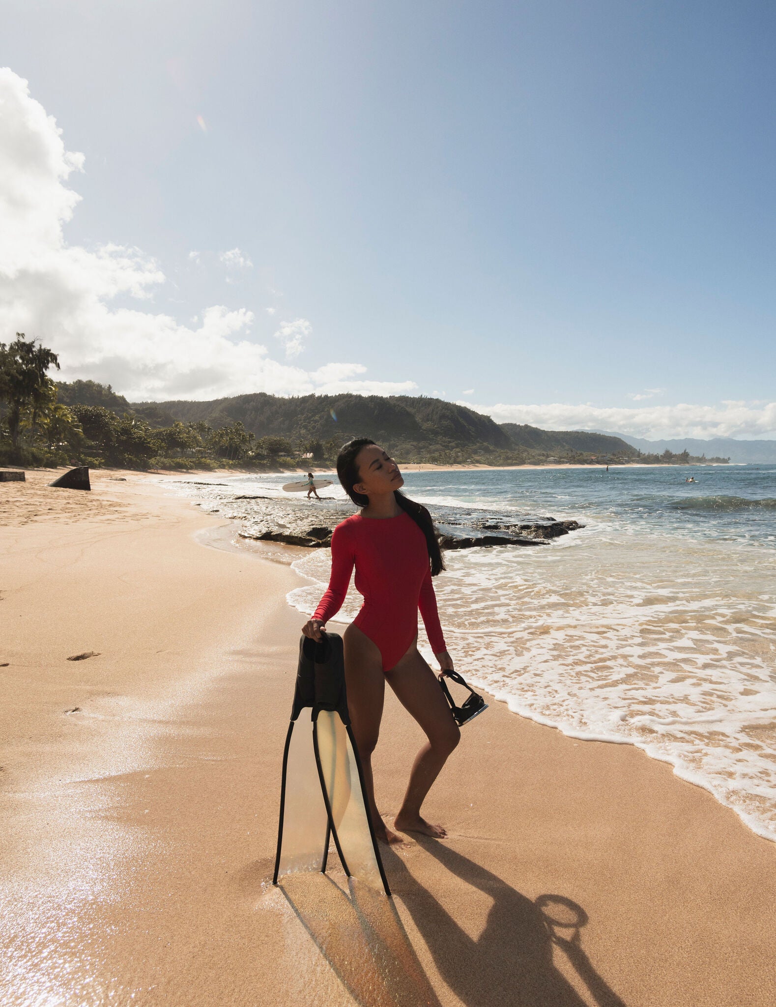 Image 11: Wednesday In Hawaii By Rio De Sol One-Piece Hibiscus Surf