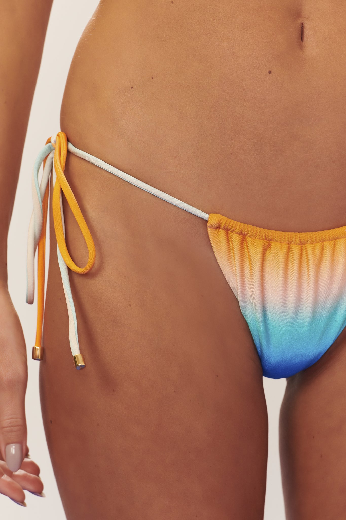 Image 07: Blueman Bottom Bottom Degrade-Summer Bel