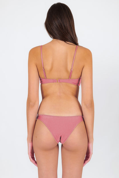Model Back: Rio De Sol Set Set Shimmer-Confetti Bandeau-Knot Essential
