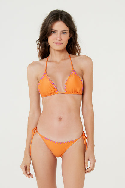 Model Front: Blueman Bottom Bottom Foam Dotted Tahity Laranja