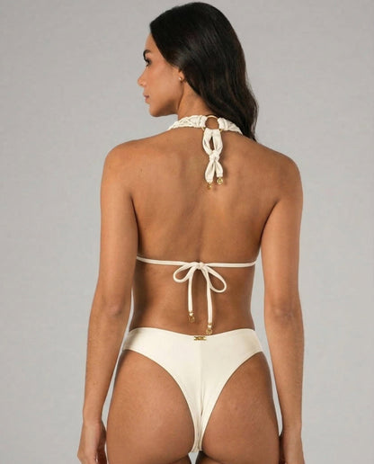 Model Back: Lua Morena Top Top Areia Triangulo-Alongado-Macrame