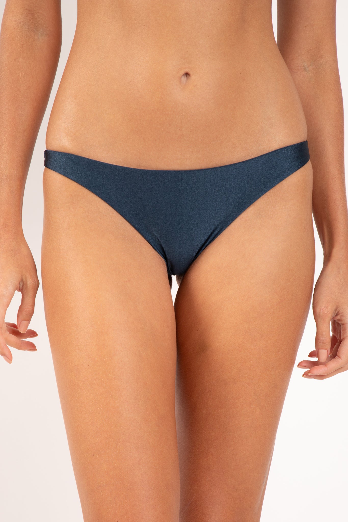 Gallery: Rio De Sol Bottom Bottom Shimmer-Shark Leblon