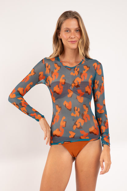 Image 03: Rio De Sol Beach Top Luma Top Harper Long