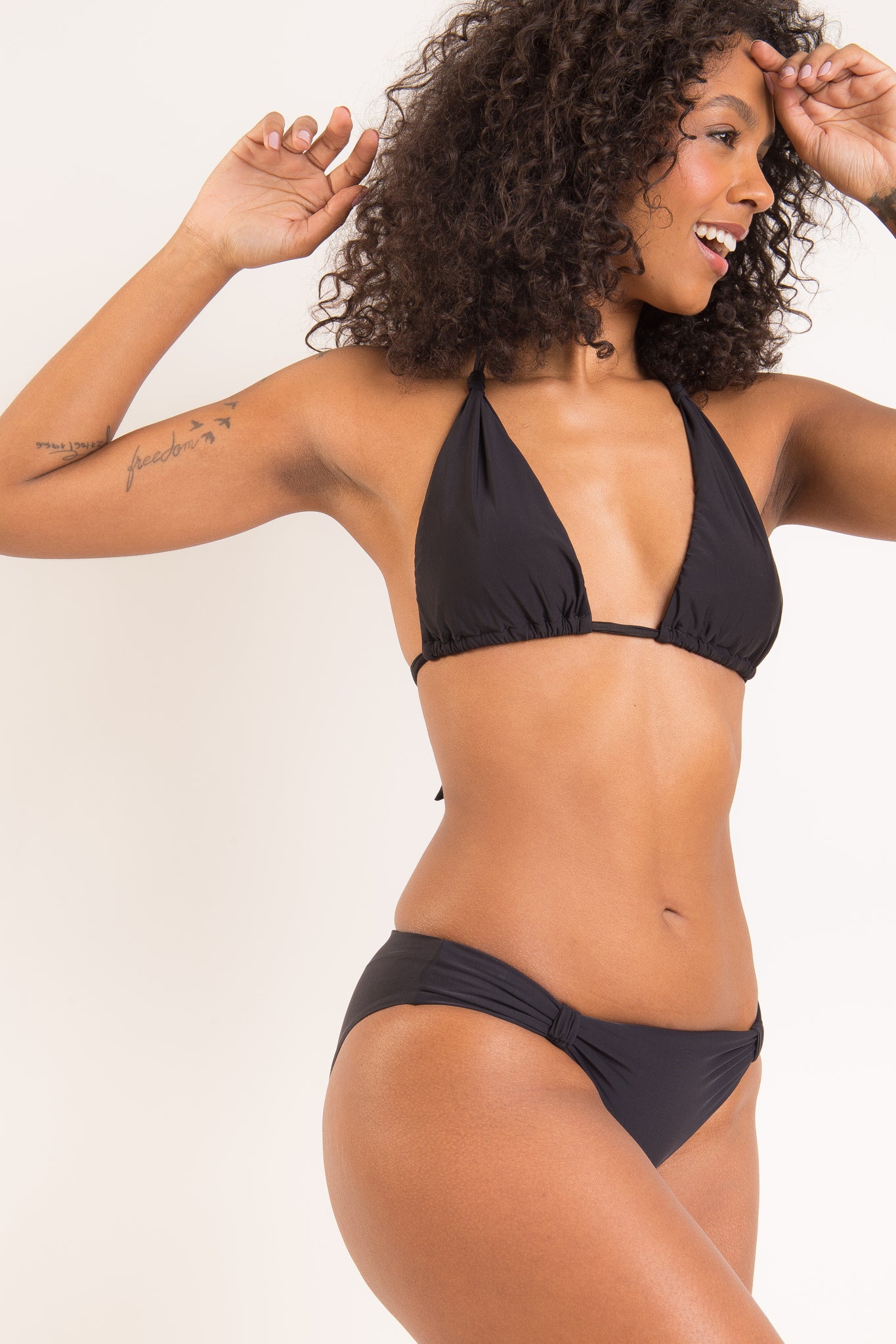 Image 04: Rio De Sol Bottom Bottom Nero Mel-Comfy
