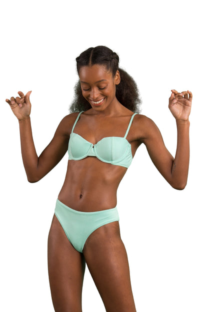 Model Front: Rio De Sol Set Set Malibu-Menta Balconet Ciao