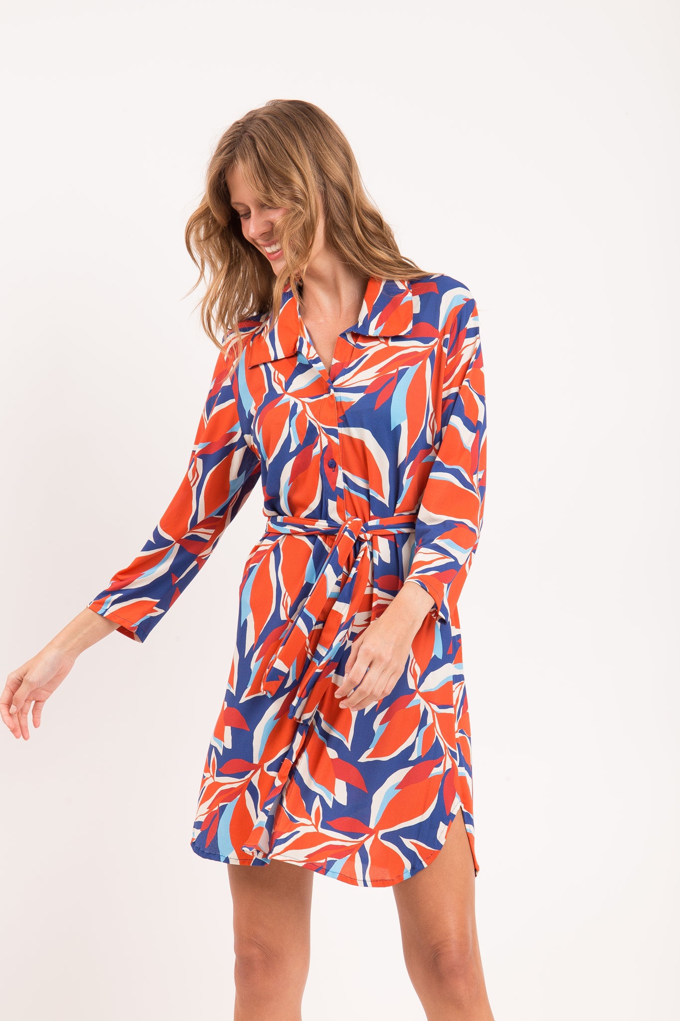 Image 11: Rio De Sol Shirtdress Leaves Chemise