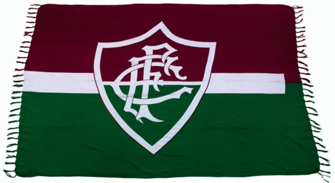 Model Front: Bali Blue Pareo Canga Fluminense