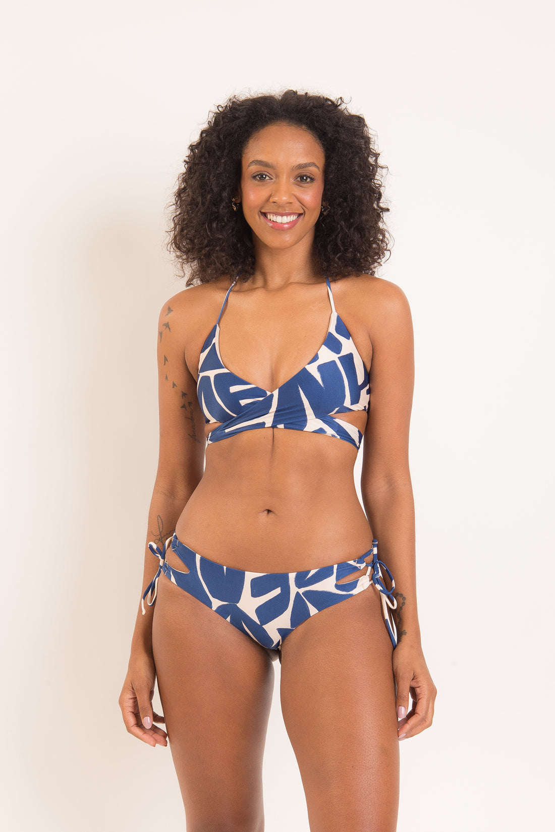 Model Front: Rio De Sol Set Set Pottery Kate Madrid