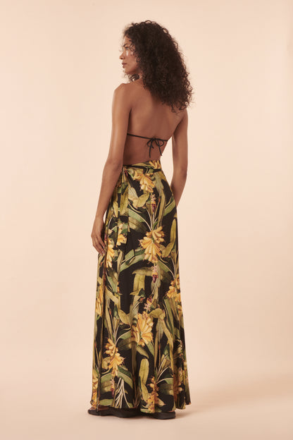 Model Back: Blueman Beach Skirt Musa Mambo