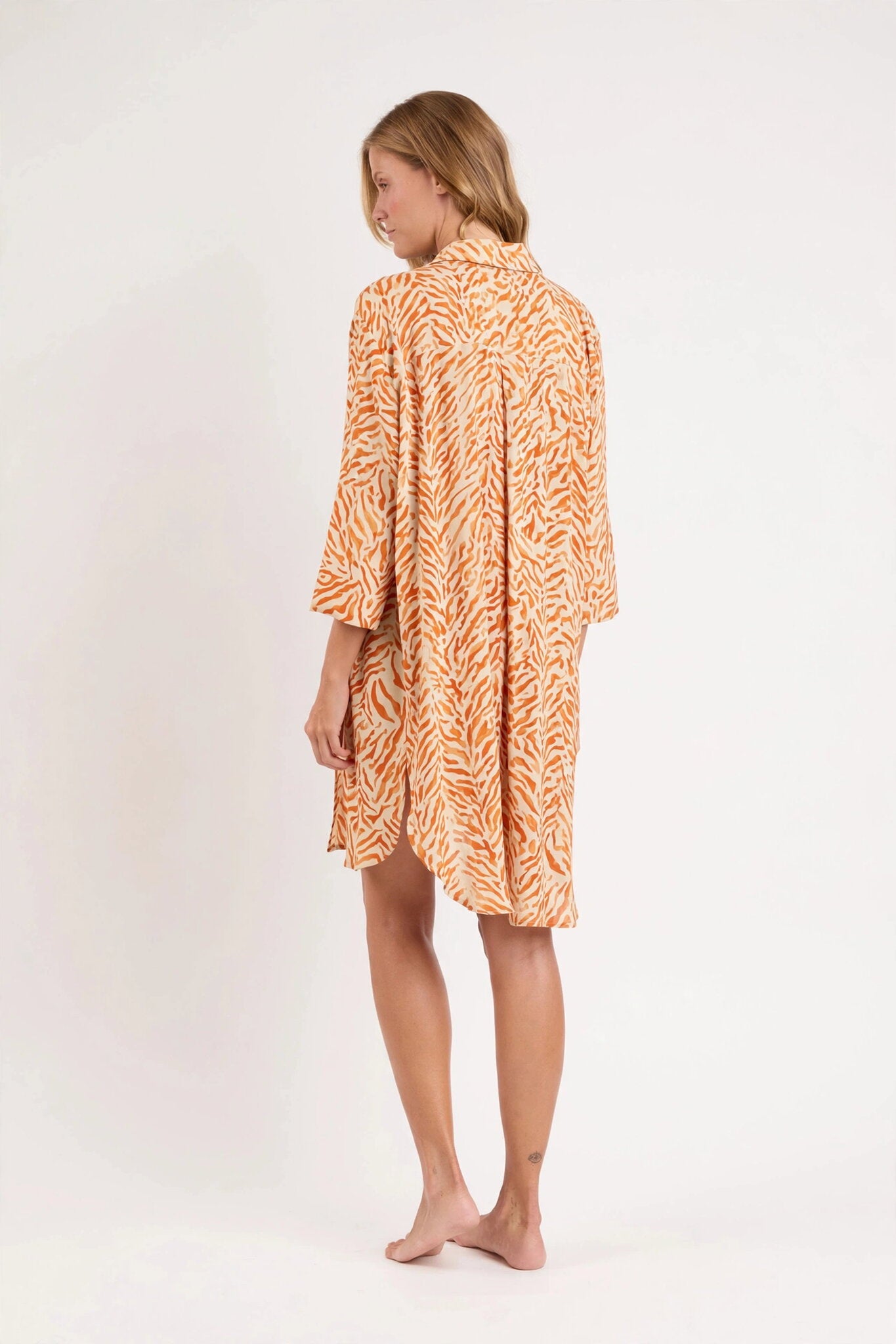 Model Back: Rio De Sol Kaftans / Cover Ups Sahari Chemise Gabriele