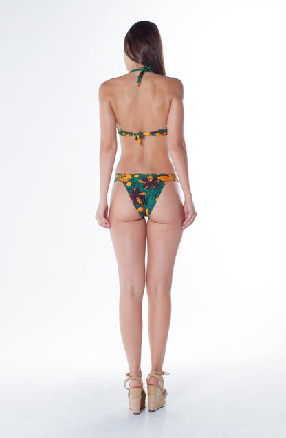 Model Back: Lua Morena Top Top Drape Turbinado Rendeira