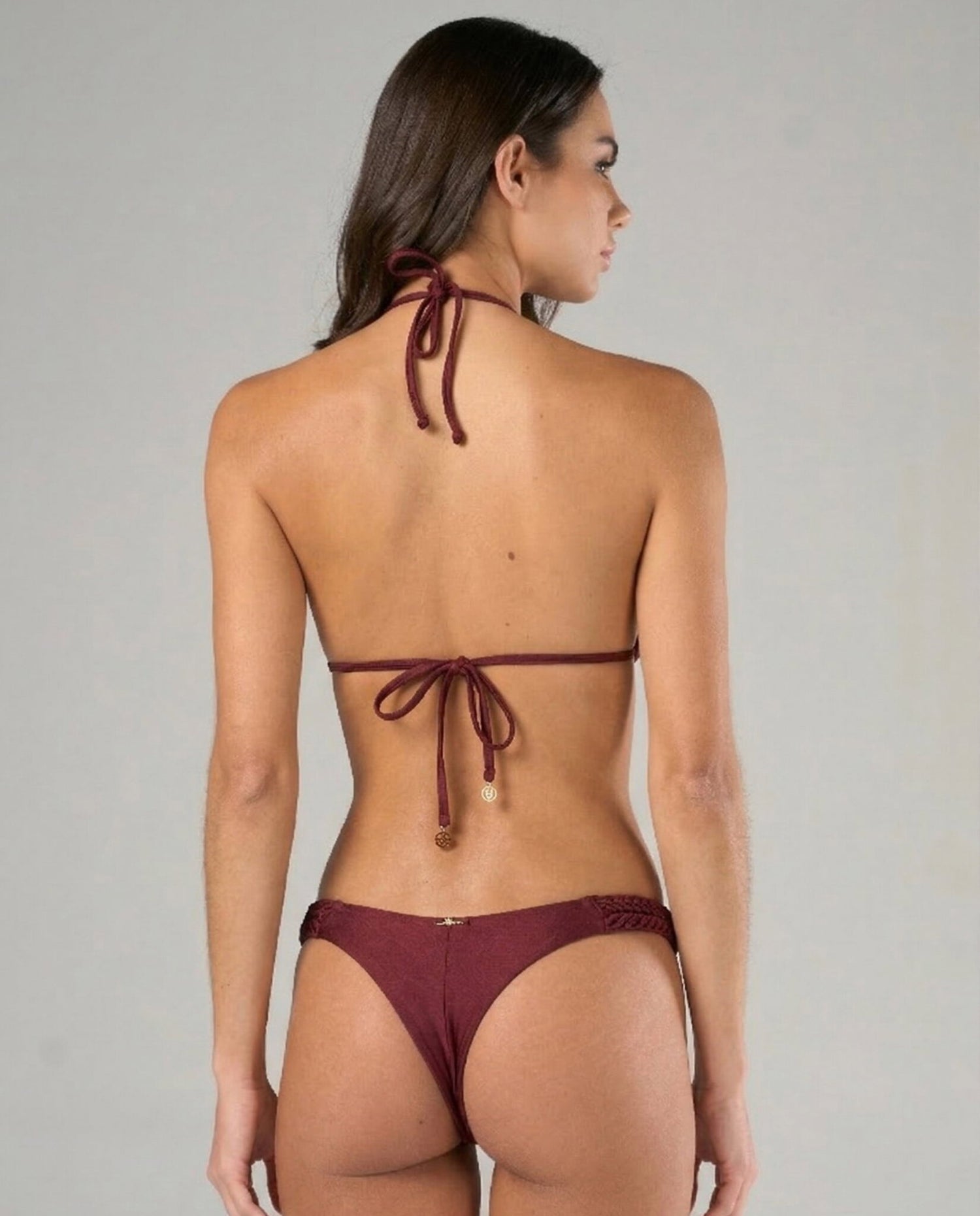 Model Back: Lua Morena Top Top Acai Triangulo-Macrame