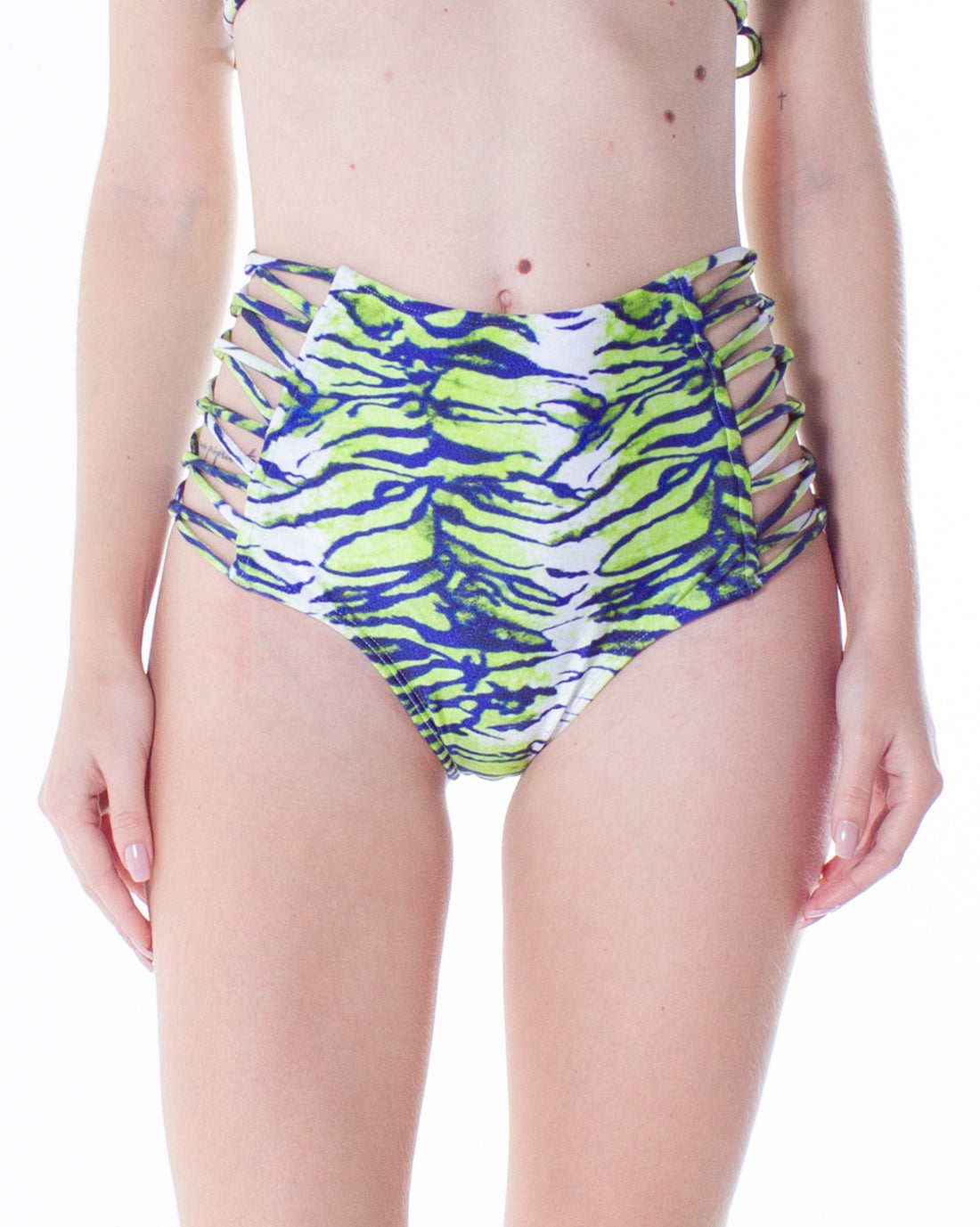 Model Front: La Playa Bottom Bottom Tiras Cruzadas Tigre Pop