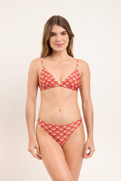 Model Front: Rio De Sol Two Piece Swimwear Set Floral-Scales Tri-Fixo Essential-Comfy