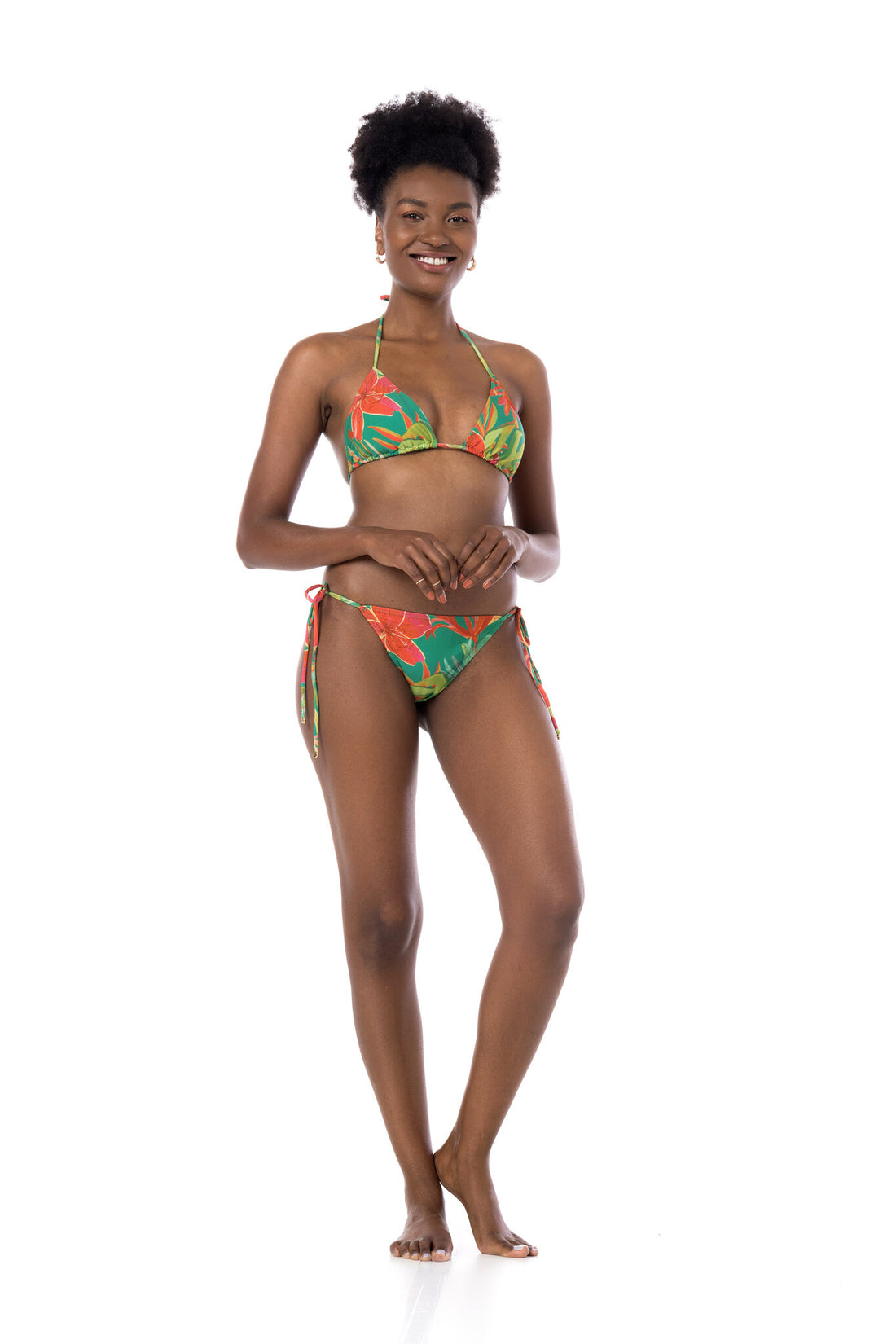 Model Front: La Playa Bikini Bottoms Bottom Cortininha String Lirio