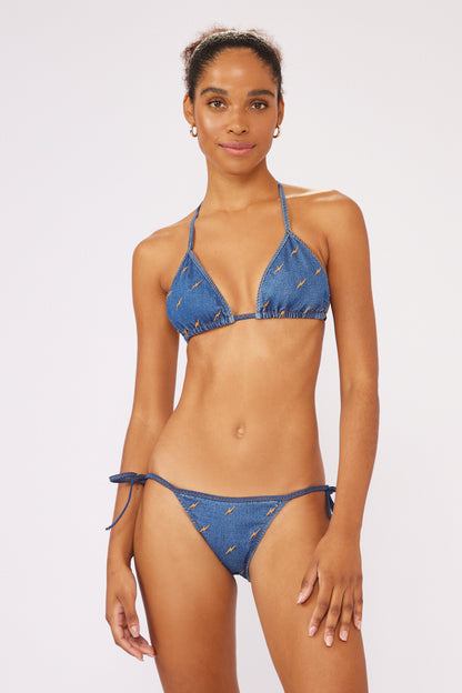 Model Front: Blueman Bottom Bottom Jeans Lacinho-Vies