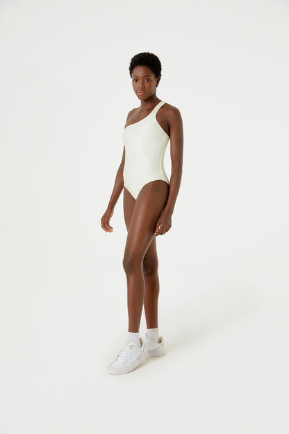 Model Front: Blueman One-Piece Maio Viena Liso Off White