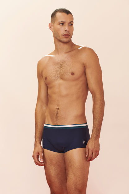 Model Front: Blueman Sunga / Boxer Sunga Army New Onassis Azul-Marinho