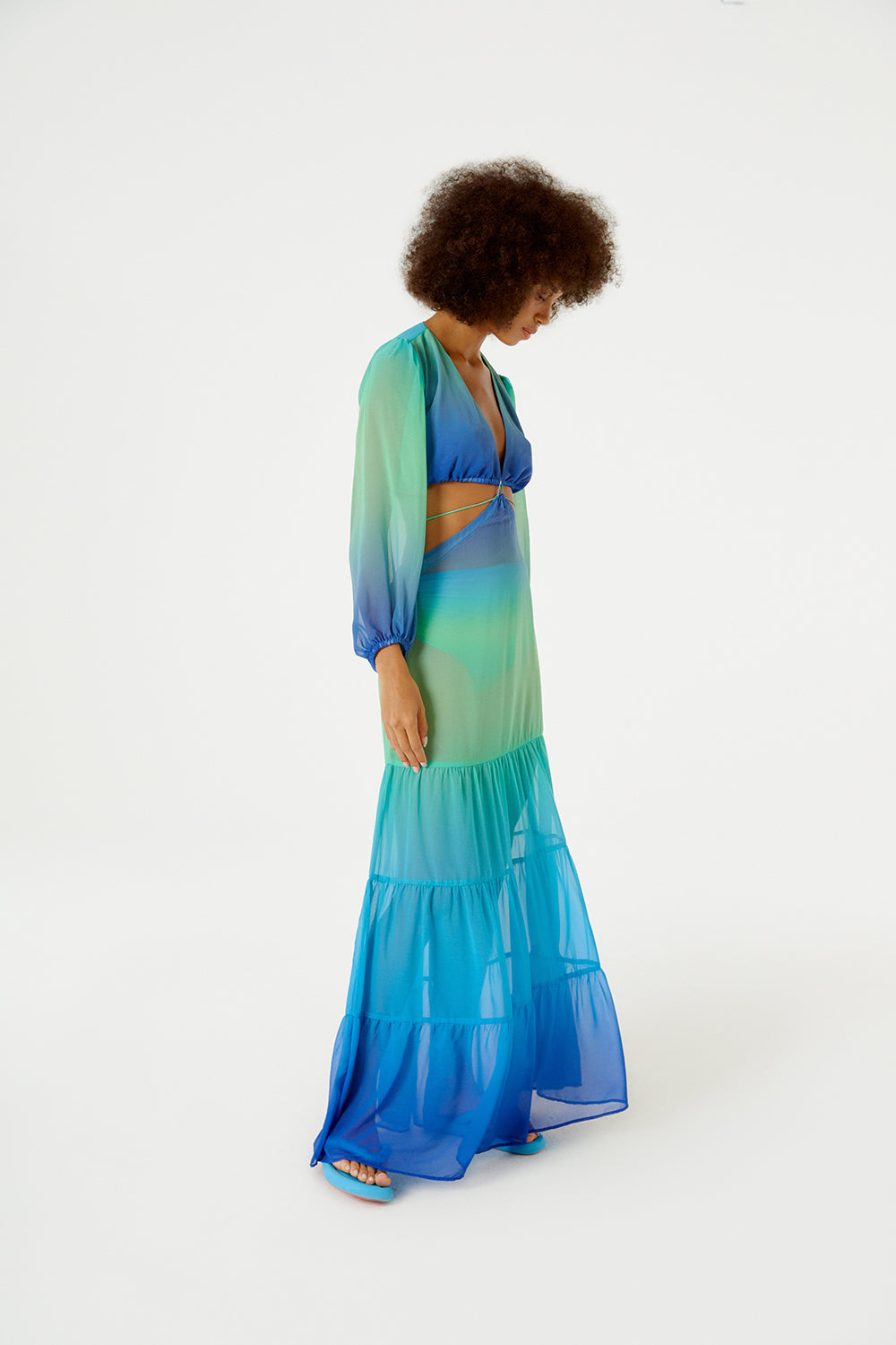 Model Front: Blueman Beach Dresses Vestido Longo Resort Degrade Sky Barrado