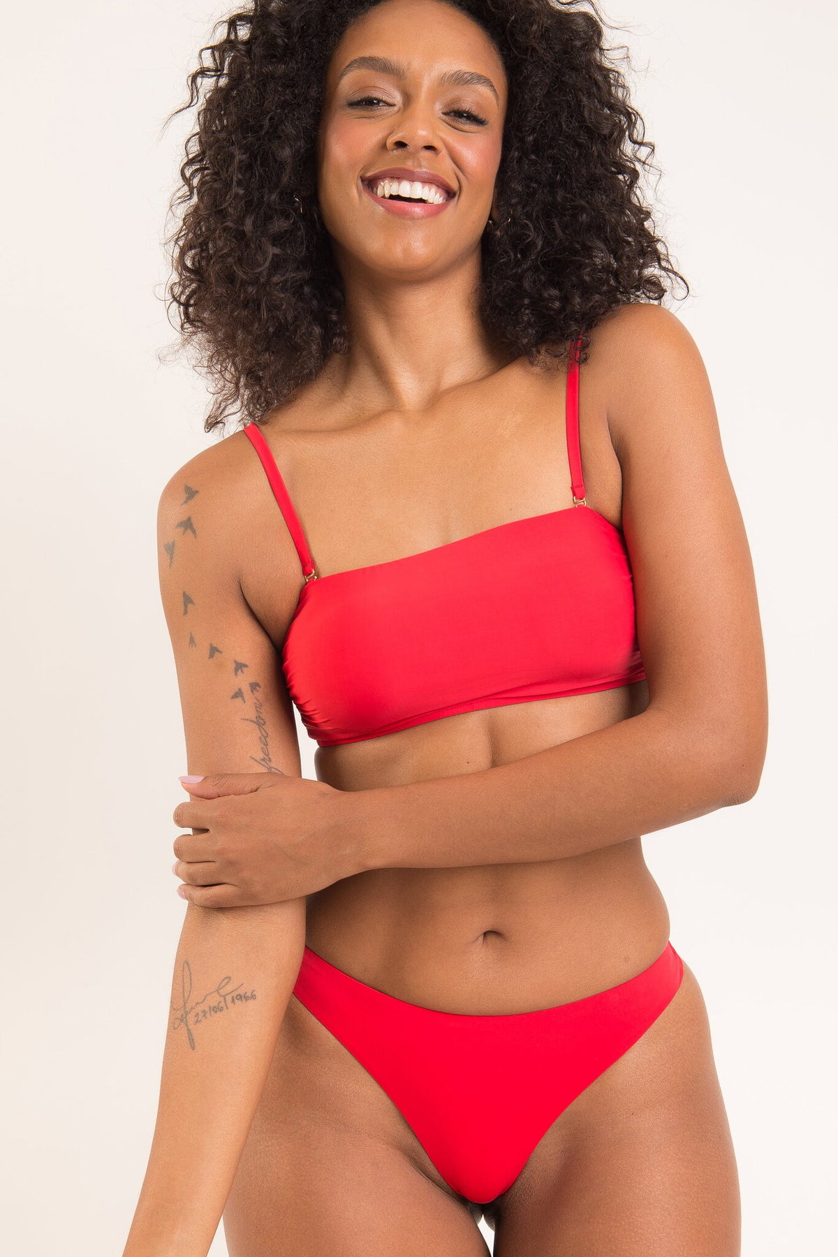 Image 07: Rio De Sol Two Piece Swimwear Set Rouge Bandeau-Reto Nice-Fio