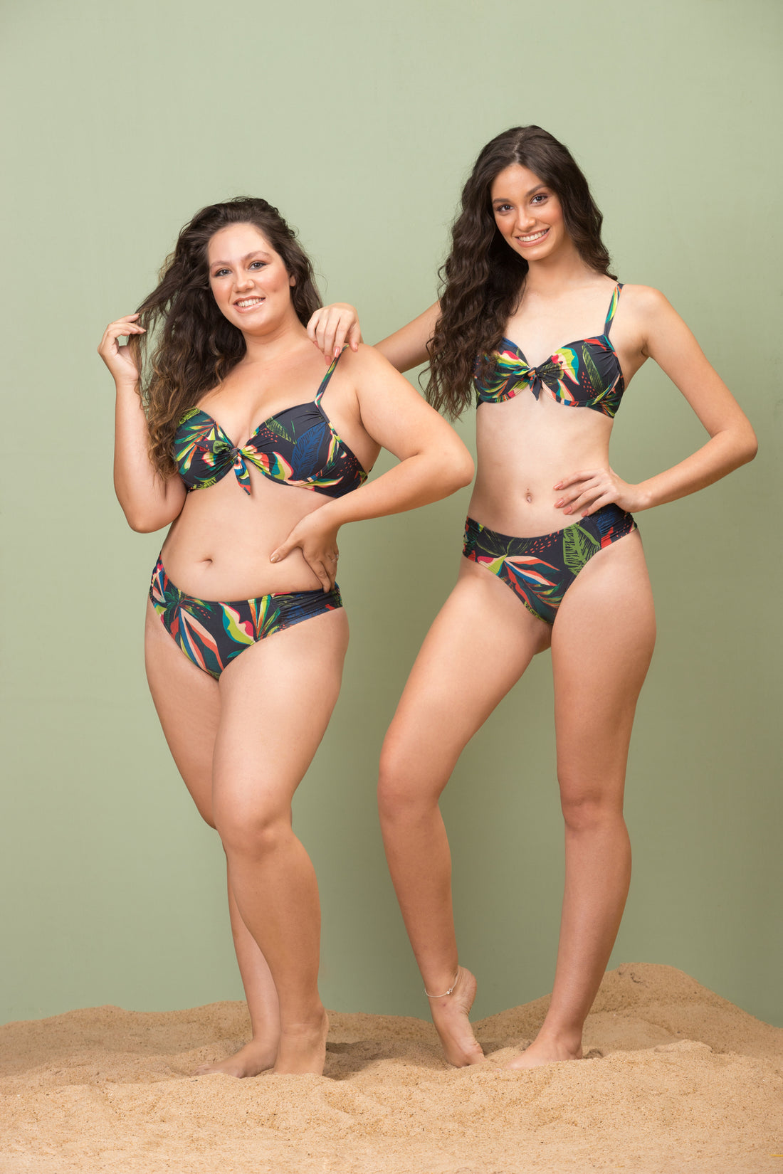 Model Front: La Playa Set Media No Jardins