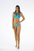 Model Front: La Playa Set Slip Solar