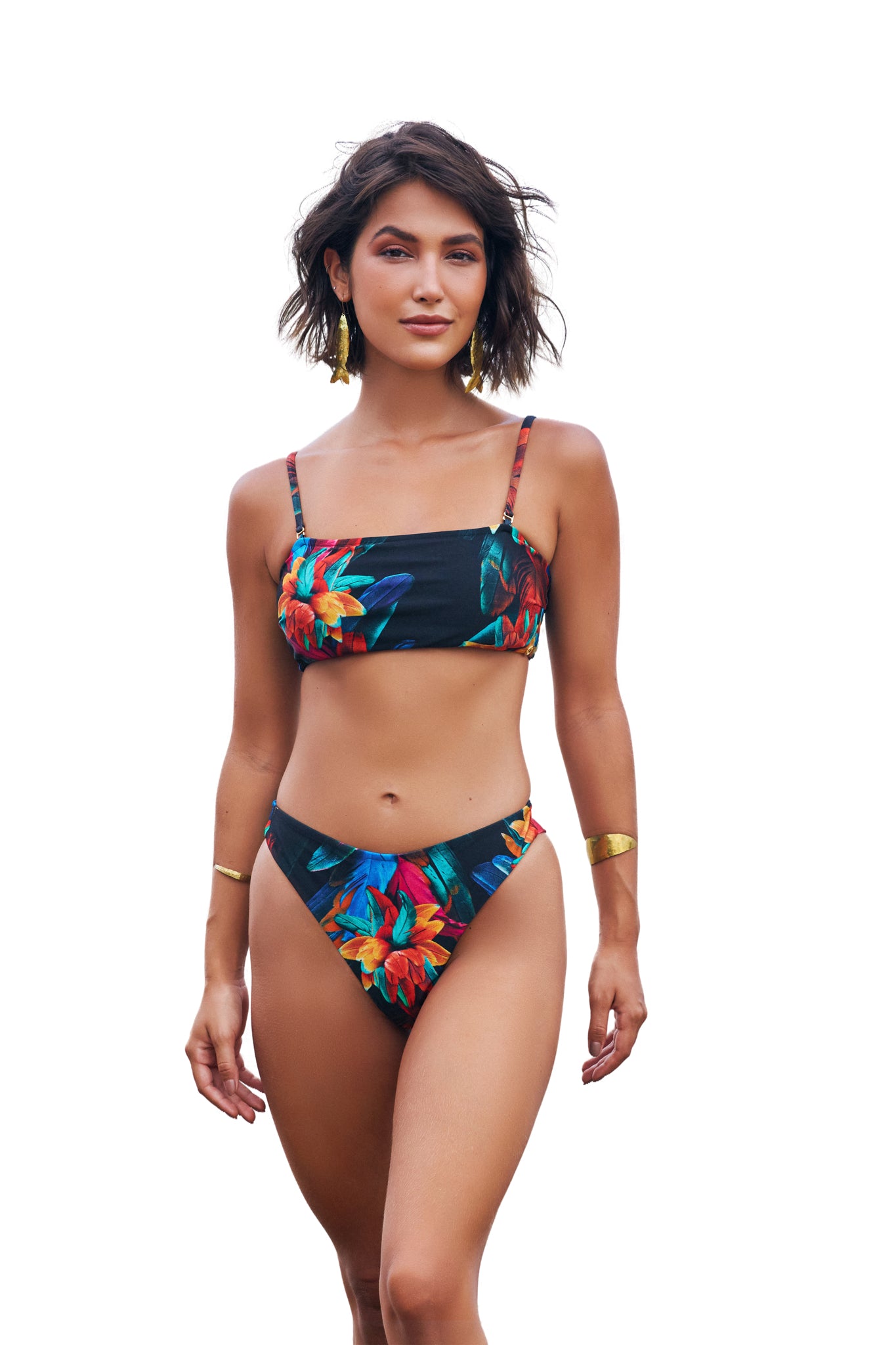 Model Front: Lua Morena Bottom Bottom Bandeau Brinco Preto