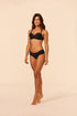 Model Front: Lua Morena Set Set Black Meia-Taca-Base Drapeada-Media-Fio