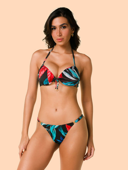 Model Front: Lua Morena Set Set Luau Meia-Taca Fio-Regulagem