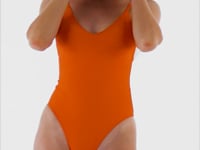 Video: Rio De Sol One-Piece Calendula Hype